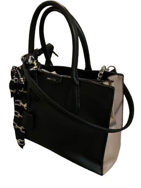 In BEAUTIFUL Condition! NINE WEST Vegan Leather Black and Tan Satchel/Crossbody